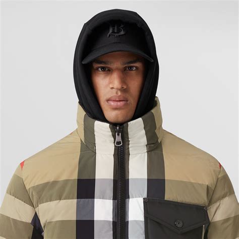 Reversible Check Puffer Jacket in Archive beige/black 